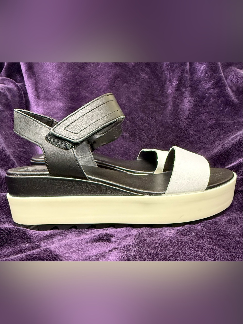 Sorel Black and White Women's Platform Sandal